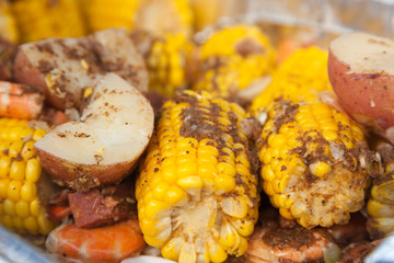 Low Country Boil with Shrimp, Corn, Potatoes, and Sausage