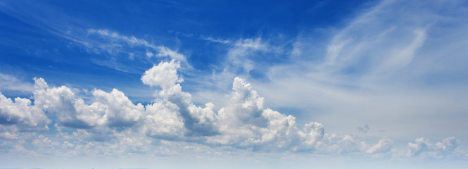 blue sky with white cloud background