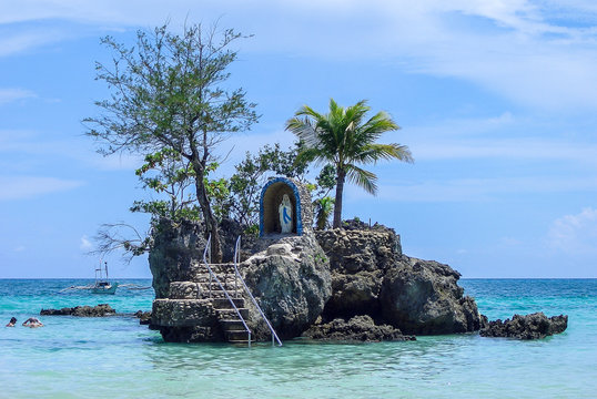 Boracy - kleine Insel am Strand - White Beach