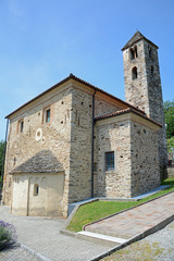Fototapeta na wymiar Kirche Sant'Ambrogio, Cademario TI 