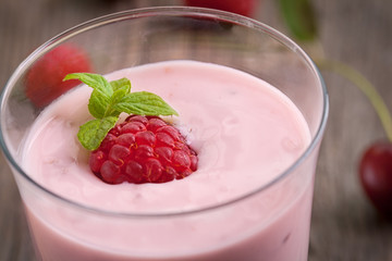 raspberry yogurt