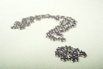 黒いジグソーパズル