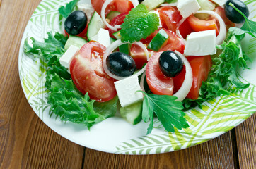 Akdeniz salatası