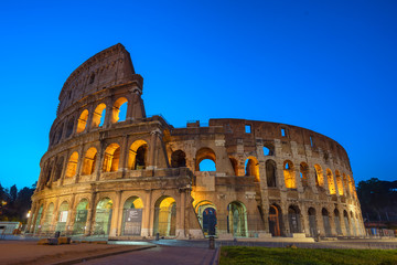 Fototapeta na wymiar The Colosseum in Rome Italy