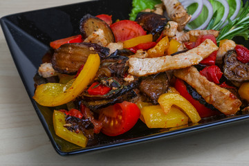 Fried pork with vegetables