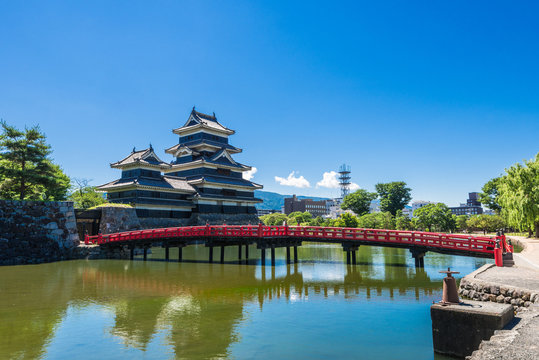 松本城 の画像 4 015 件の Stock 写真 ベクターおよびビデオ Adobe Stock
