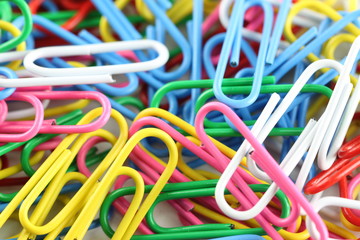 pile of colorful paperclip.