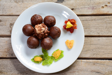 Flower chocolate ball