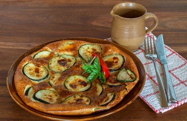 Eierkuchen mit Zucchini