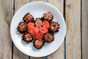 Heart chocolate ball