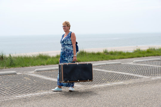 woman travel with suitcase