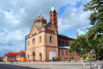 Fototapeta na wymiar Germania,Palatinato,Speyer,la cattedrale,
