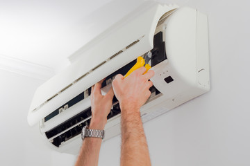 Air conditioning filter cleaning