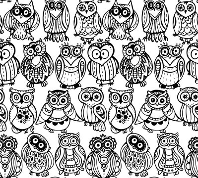 Vector seamless pattern with cute colorful owls.
