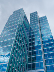 Fototapeta na wymiar High-rise building