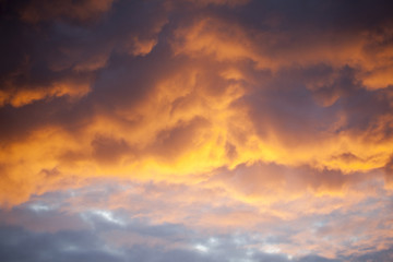 Wolken am Abend