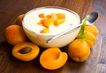 Fresh yogurt with apricots