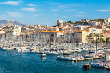 Fototapeta premium Old port in Marseille, France