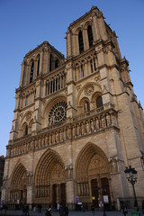 Fototapeta na wymiar Notre Dame de Paris, Western facade
