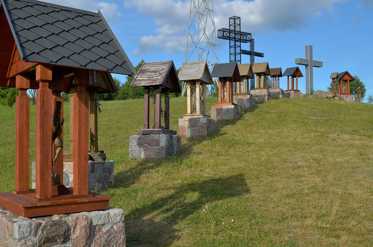 Sanktuarium Matki Bożej Bolesnej, Święta Woda, Wasilk&oacute;w