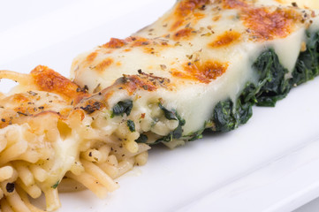 spaghetti with baked cheese