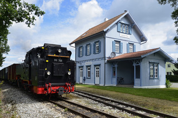 Öchslebahn im Bahnhof Maselheim