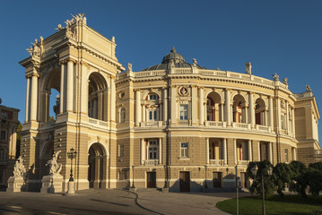 Fototapeta na wymiar Early Morning View of the Odessa Opera House