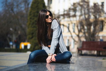 Fototapeta premium girl in the city