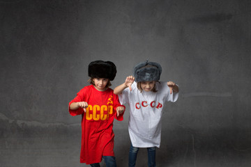 soviet children thumbing down