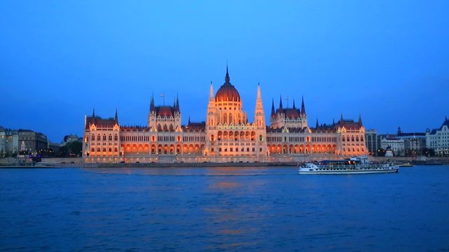 Budapest - parliament 
