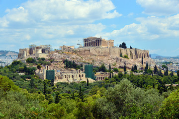 Fototapeta na wymiar Vue générale sur la colline de l'Acropole