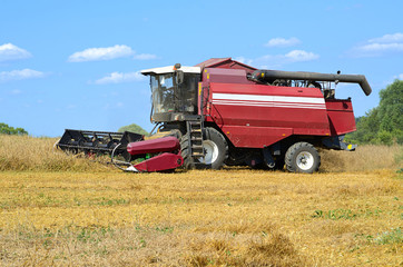 Combine harvesting
