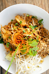 Chicken Pad Thai
