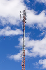 Communications antenna lattice truss tower