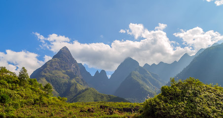 Fototapeta premium Fansipan mountain