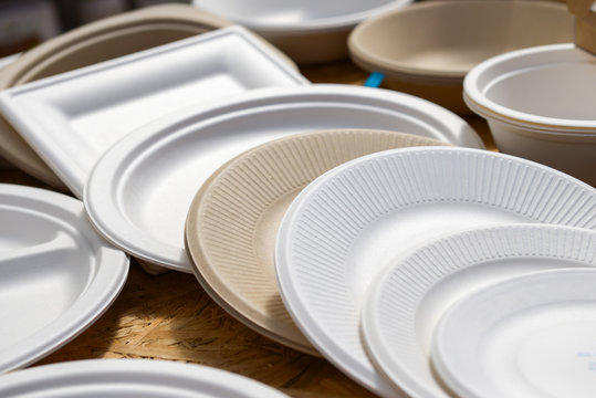 Stack Of Paper Plates Stock Photo - Download Image Now - Paper