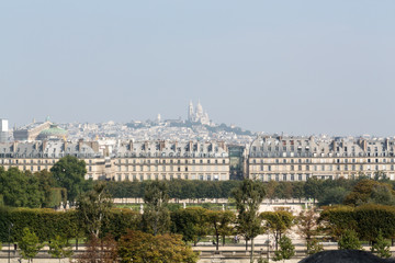 Fototapeta premium Paris - Montmarte and Sacre Coeur viewed from d'Orasay Museum