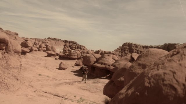 taking pictures at goblin valley state park