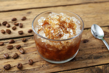caffe' granita in bicchiere sfondo rustico 