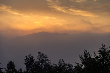 Fototapeta na wymiar Beautiful sunrise with the morning mist