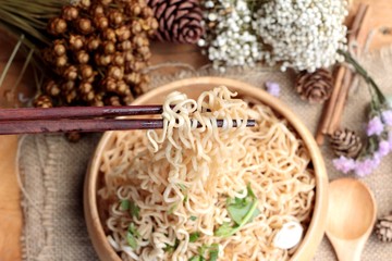 dry Instant noodles cooked with vegetables.