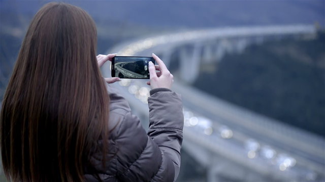 Recording video of vehicles standing in traffic jam