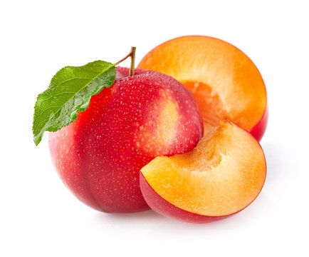 Plums with slices