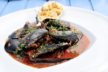 Mussels in tomato sauce