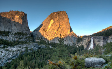 Sunset in Yosemite park