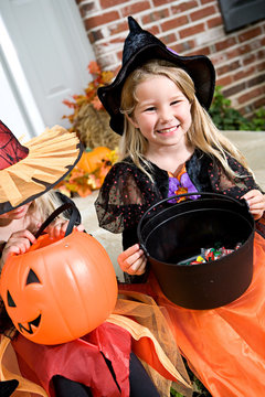 Halloween: Cute Girl After Trick Or Treating