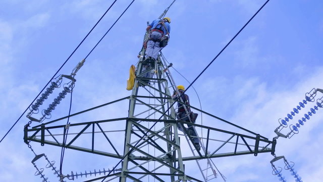 High Voltage Power Line Repair