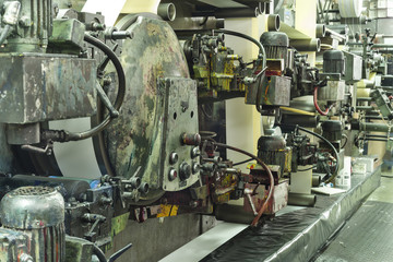 Printing labels on offset machine