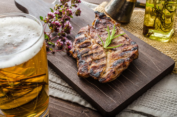 Grilled pork meat with beer