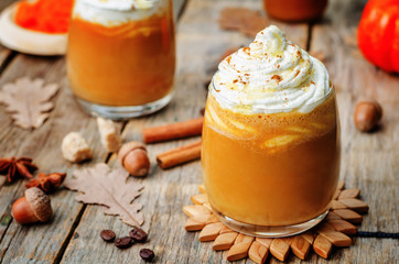 ice honey pumpkin spice latte with whipped cream